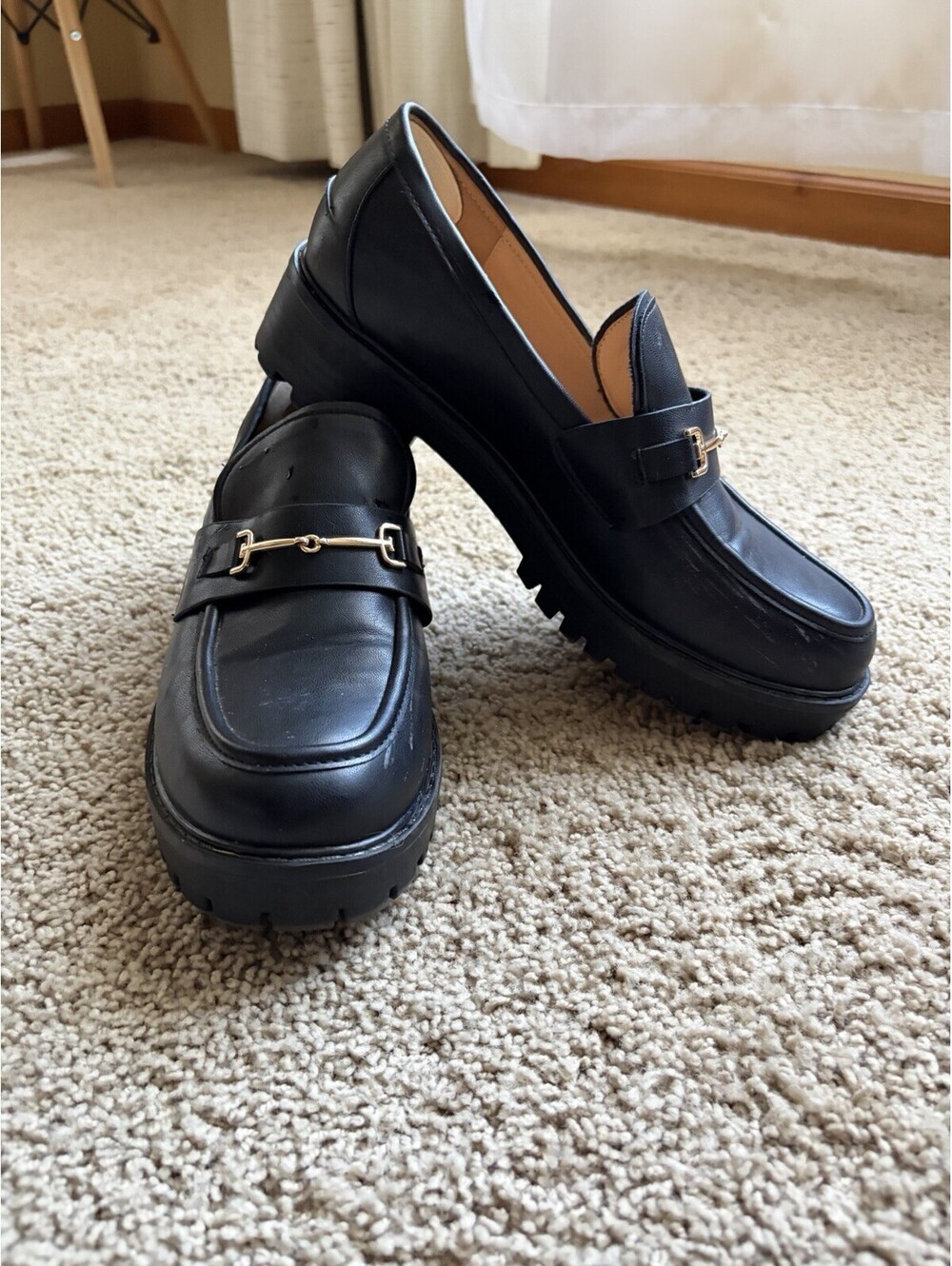 ZBY Classic black slip-on platform Loafers Gold-tone horse bit buckle 9.5